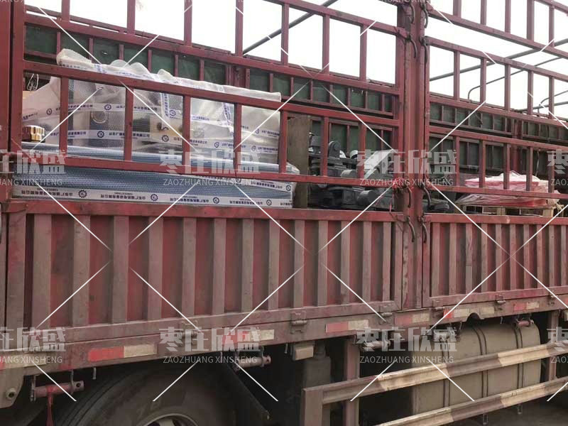 枣庄欣盛机电设备防爆推车机发货现场